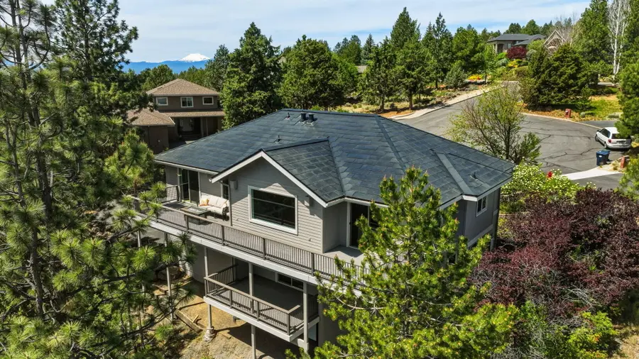 2409 NW Hillpine Court, Bend, OR 97703 - #2
