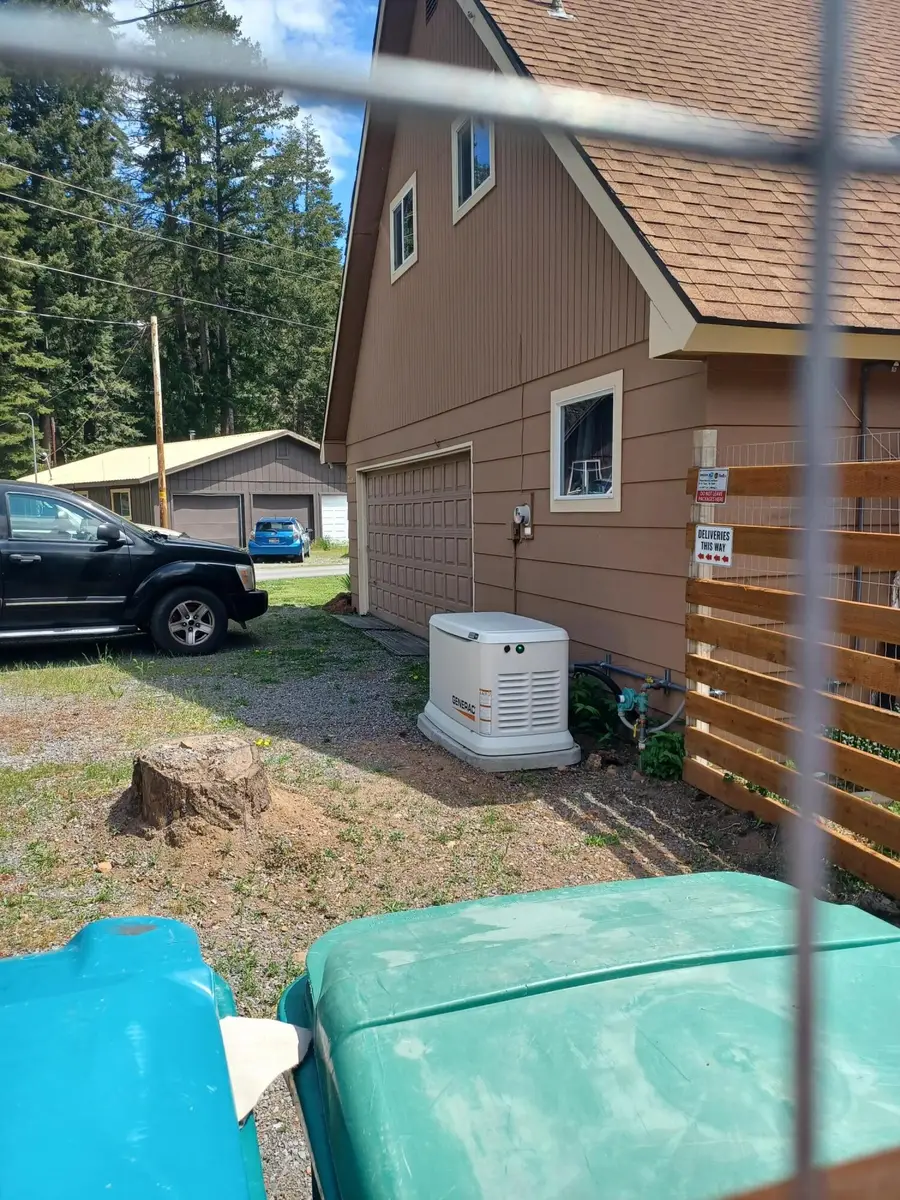 27233 Rocky Point Road, Klamath Falls, OR 97601 - #2