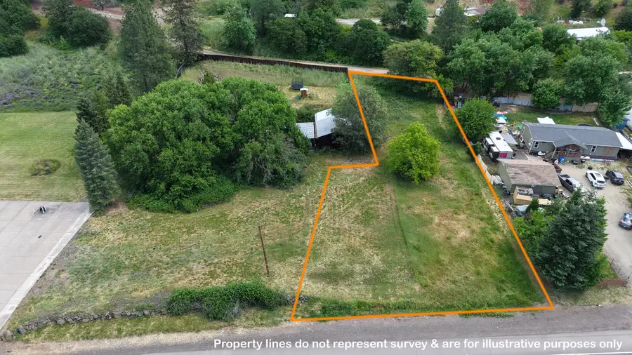20140 Highway 62, Shady Cove, OR 97539 - #2
