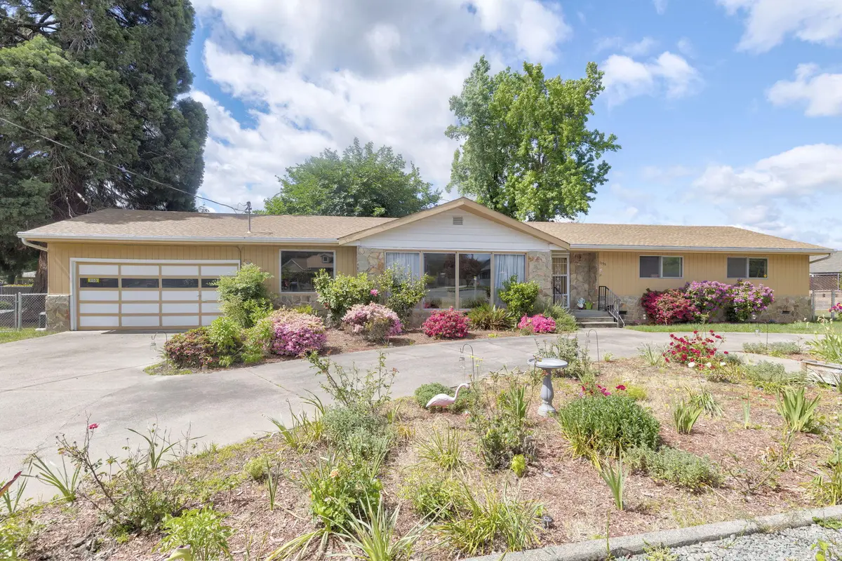 1195 E Park Street, Grants Pass, OR 97527 - #1