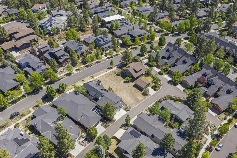 2409 NW Dorion Way, Bend, OR 97703 - #2