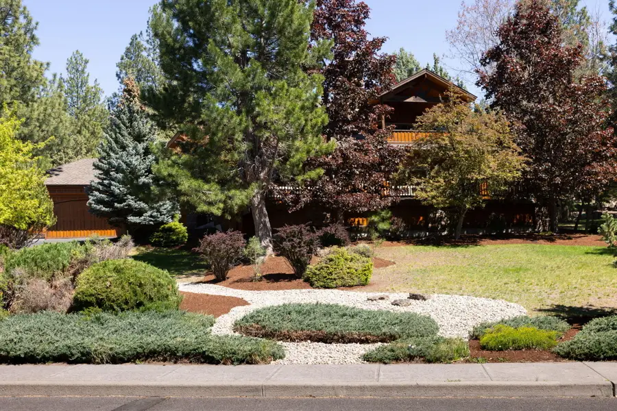 2590 NW Foley Court, Bend, OR 97703 - #2