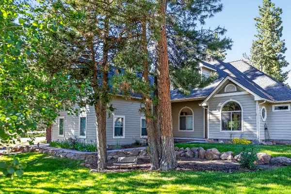 10421 Kestrel Road, Klamath Falls, OR 97601