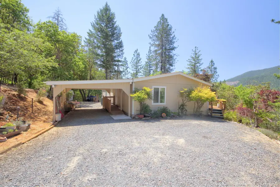 600 Manzanita Drive, Rogue River, OR 97537 - #2