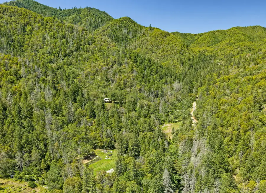 3315 Sardine Creek Road, Gold Hill, OR 97525 - #3