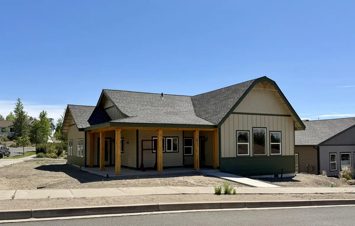 1077 SE Fescue Lane, Madras, OR 97741 - #1