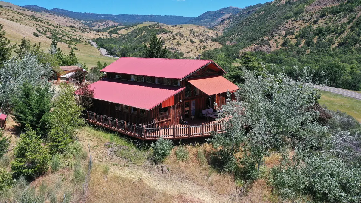 2909 Dead Indian Memorial Road, Ashland, OR 97520 - #1