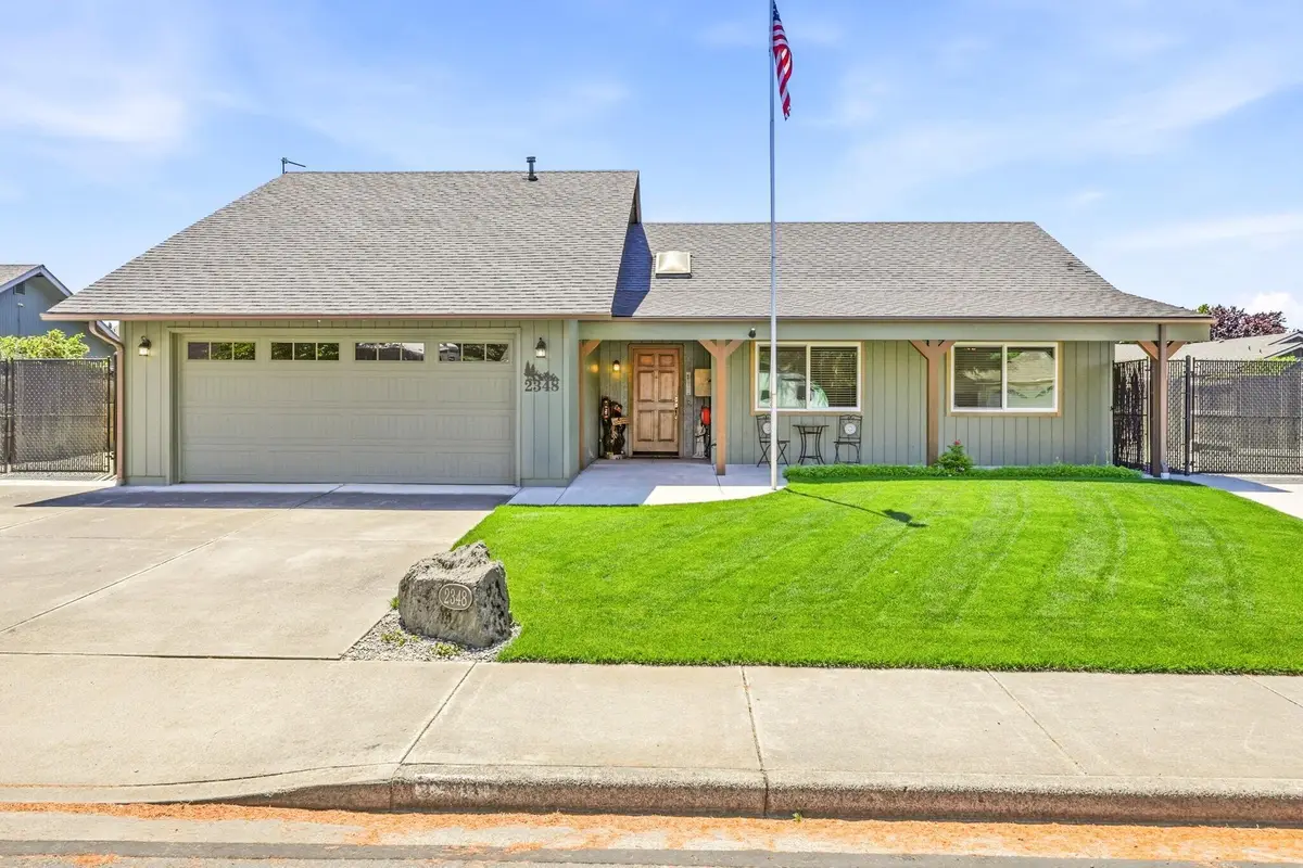2348 Silver Palm Drive, Medford, OR 97504 - #1
