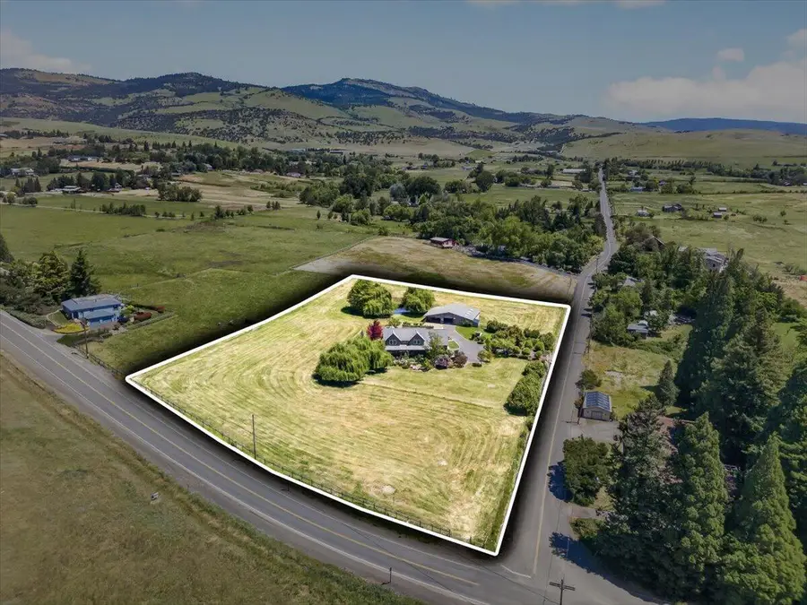 39 E Valley View Road, Ashland, OR 97520 - #2