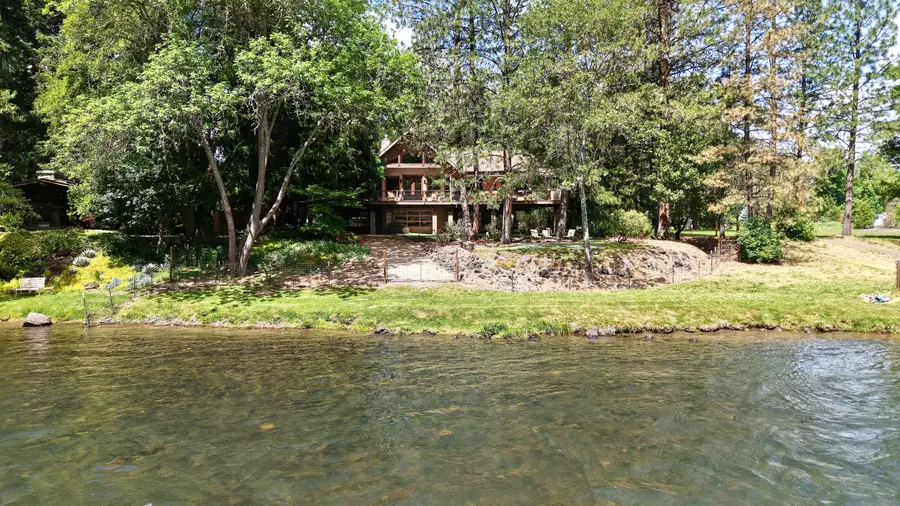 38 Meadow Lane, Shady Cove, OR 97539 - #2