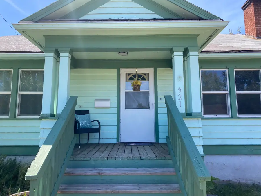 921 Prospect Street, Klamath Falls, OR 97601 - #3