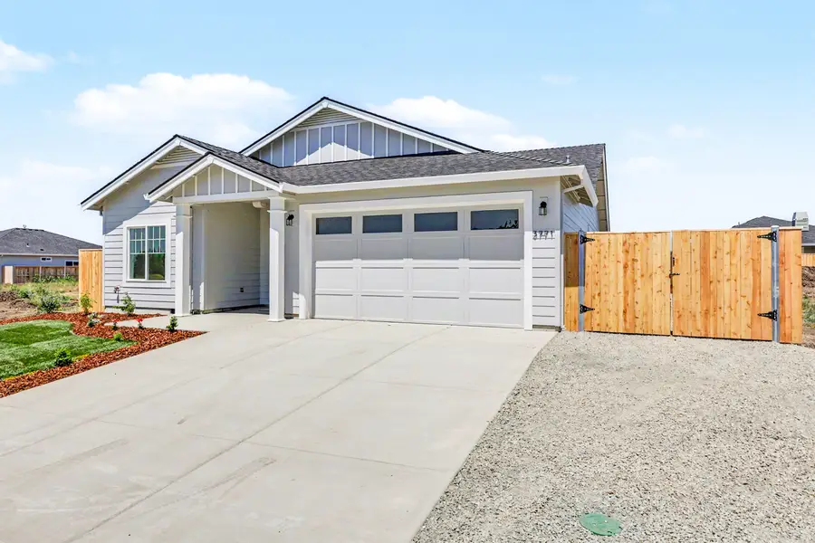 3771 Ford Drive, Medford, OR 97504 - #3