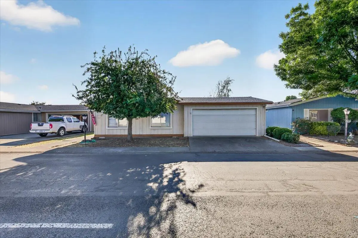 555 Freeman Road #UNIT 127, Central Point, OR 97502 - #1