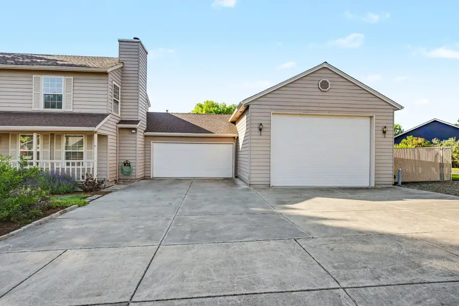 2769 Stonebrook Drive, Medford, OR 97504 - #2