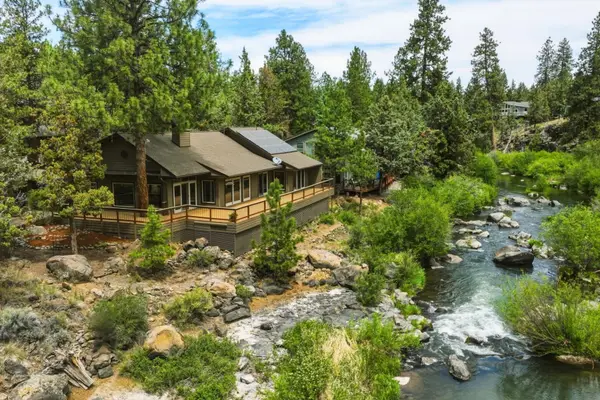 637 NW Silver Buckle Road, Bend, OR 97703