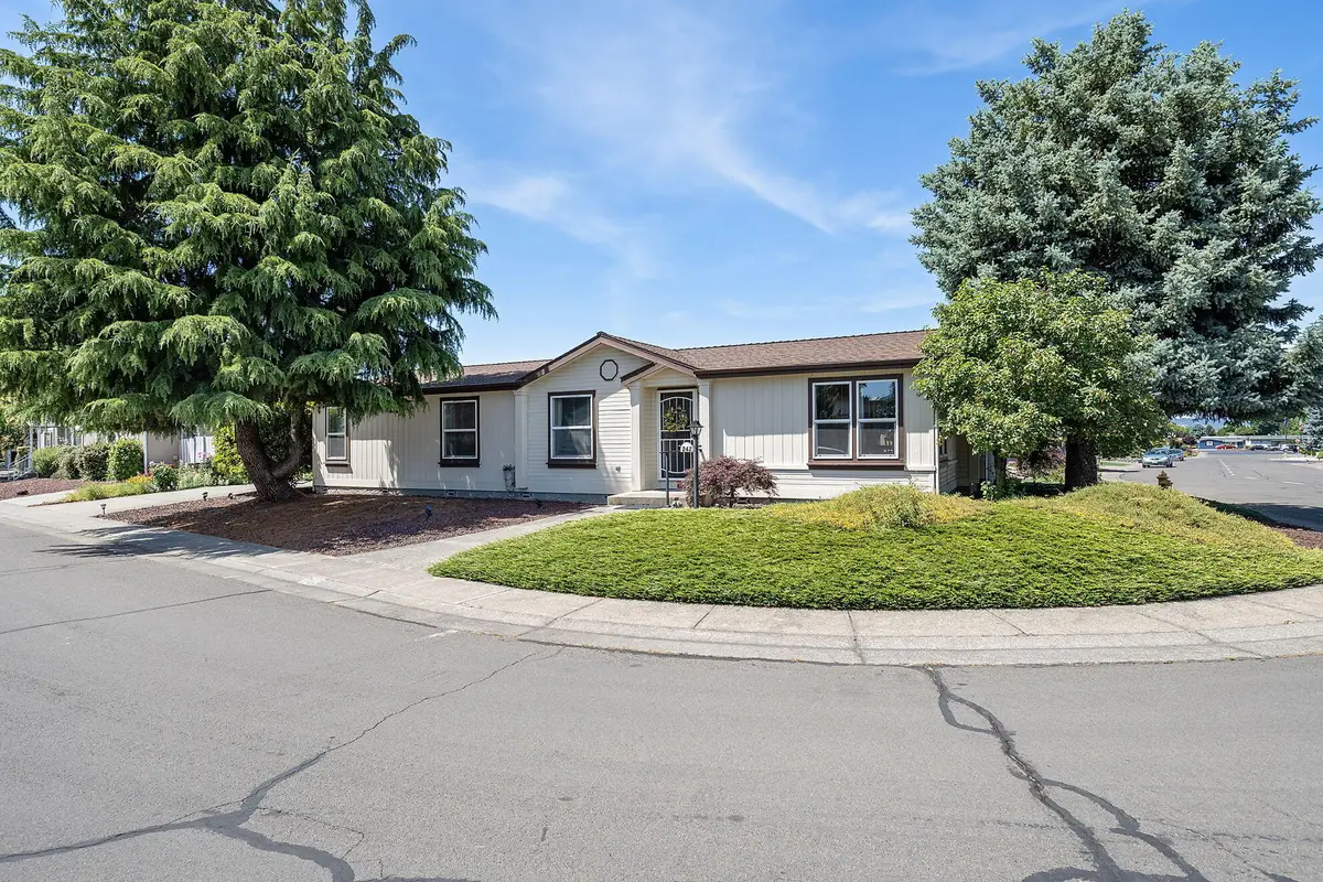 555 Freeman Road #UNIT 242, Central Point, OR 97502 - #1