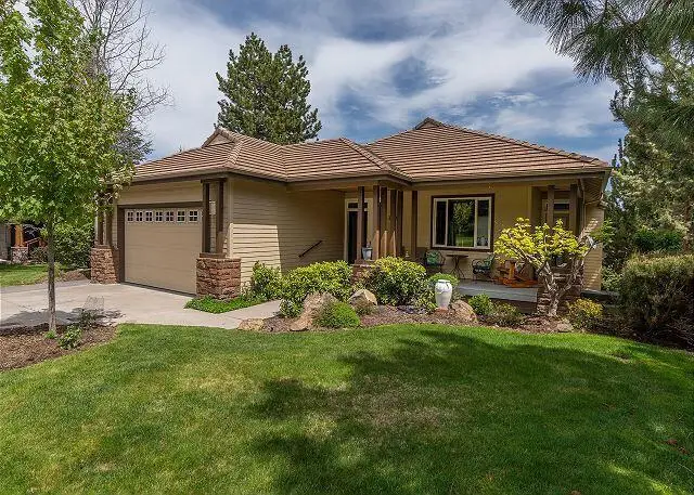 3106 NW Golf View Drive, Bend, OR 97703 - #1