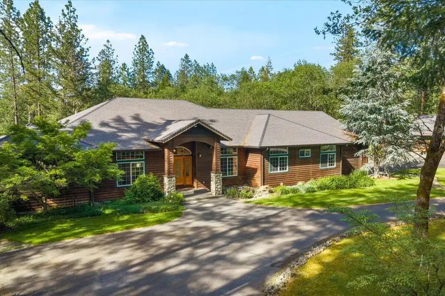 196 Pooh Lane, Grants Pass, OR 97526 - #3