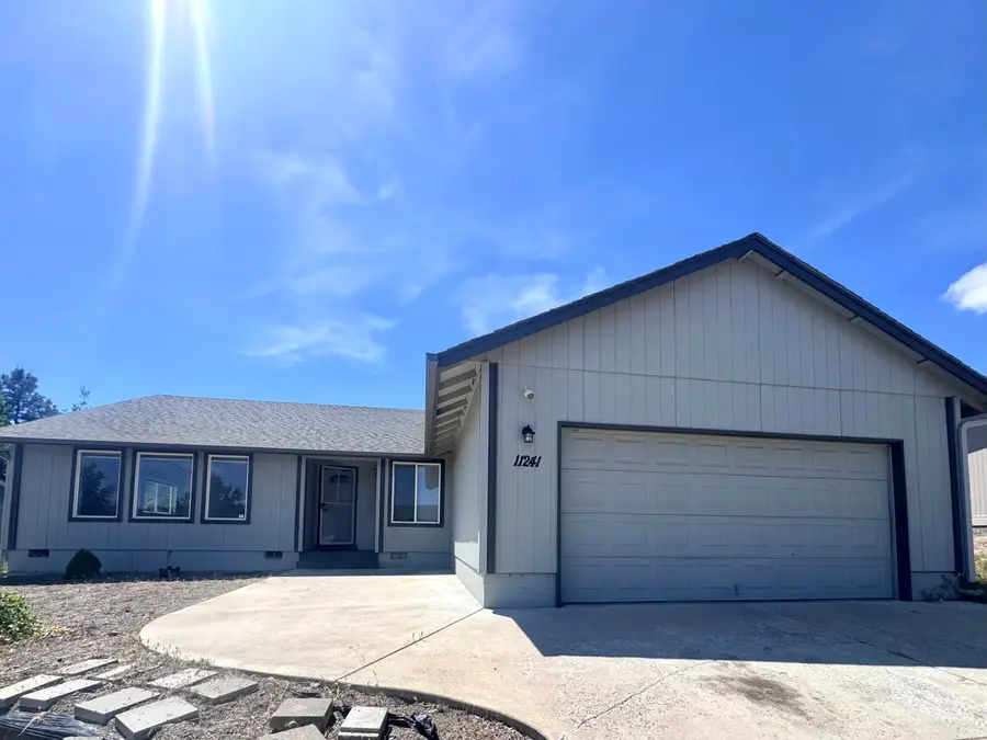 11241 N Irvine Avenue, Prineville, OR 97754 - #2