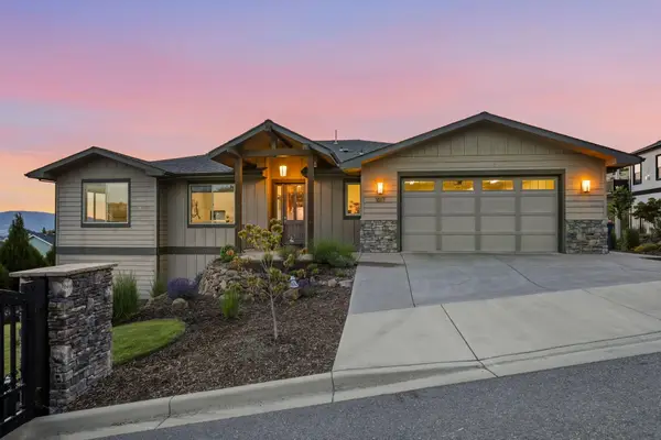 1017 Fawnhills Circle, Medford, OR 97504