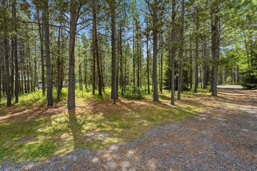 56446 Eclipse Drive, Bend, OR 97707 - #3