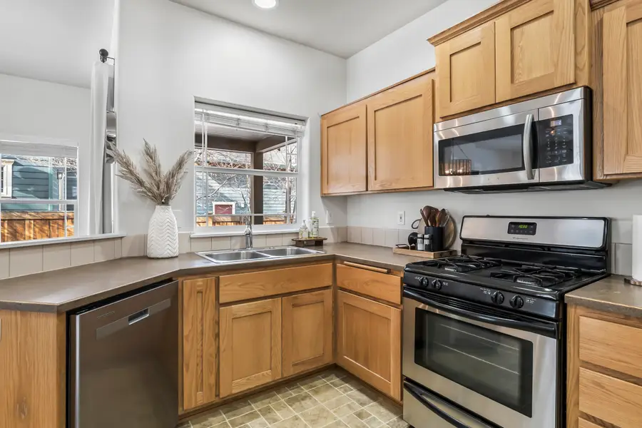 21380 Oakview Drive, Bend, OR 97701 - #2