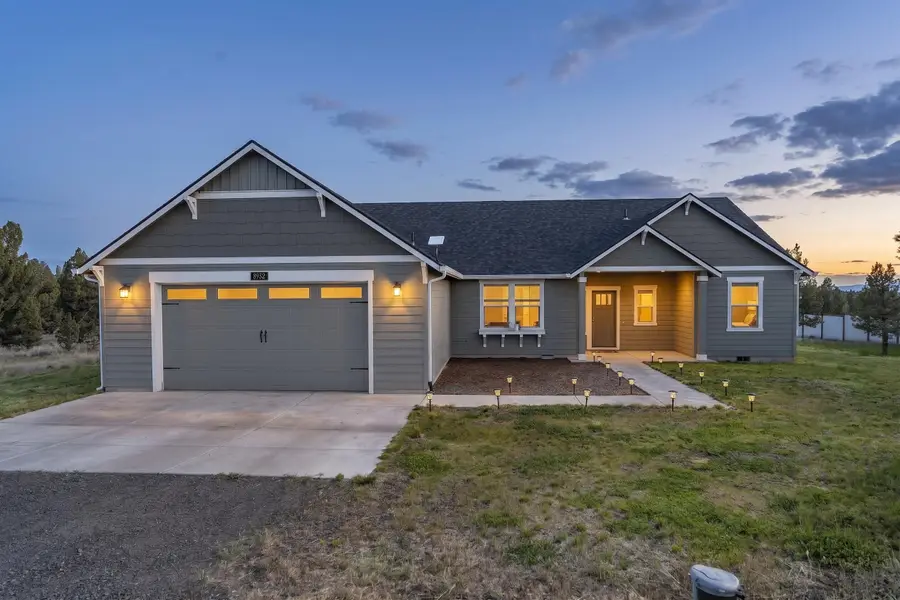 8932 SE Banta Lane, Prineville, OR 97754 - #2