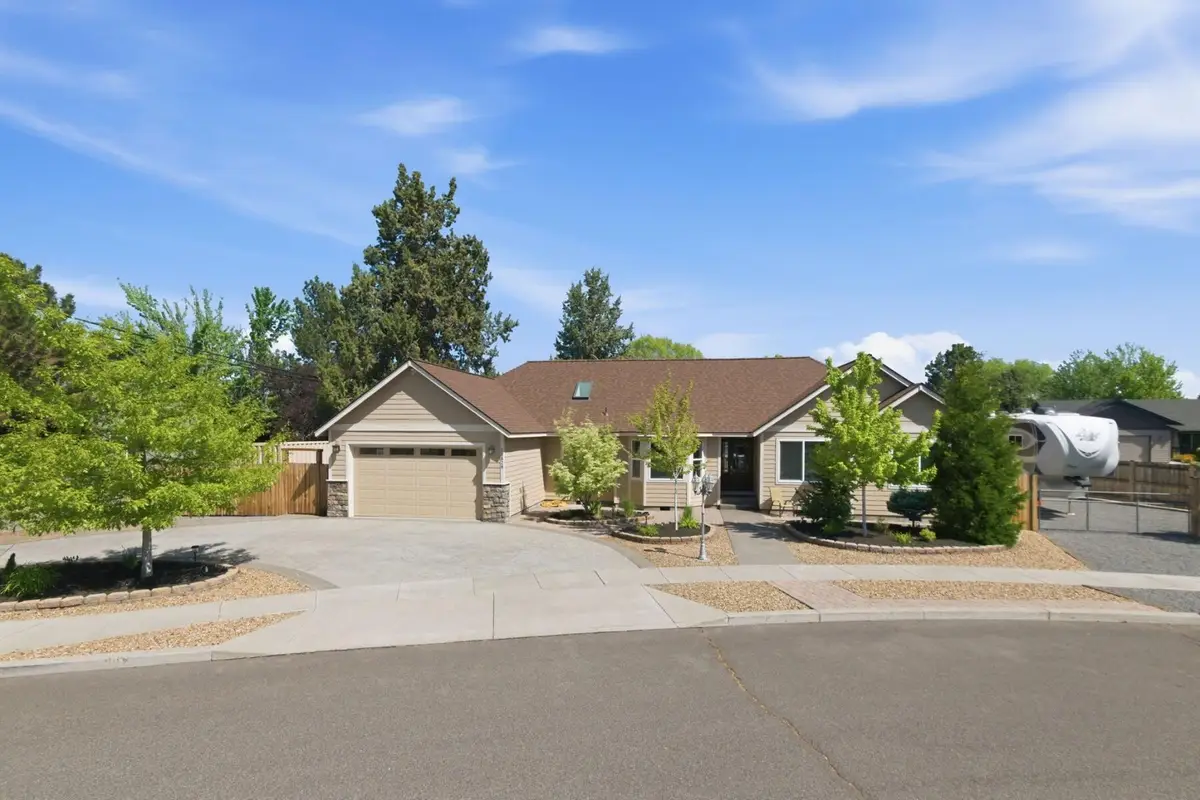 20828 Cassin Drive, Bend, OR 97701 - #1