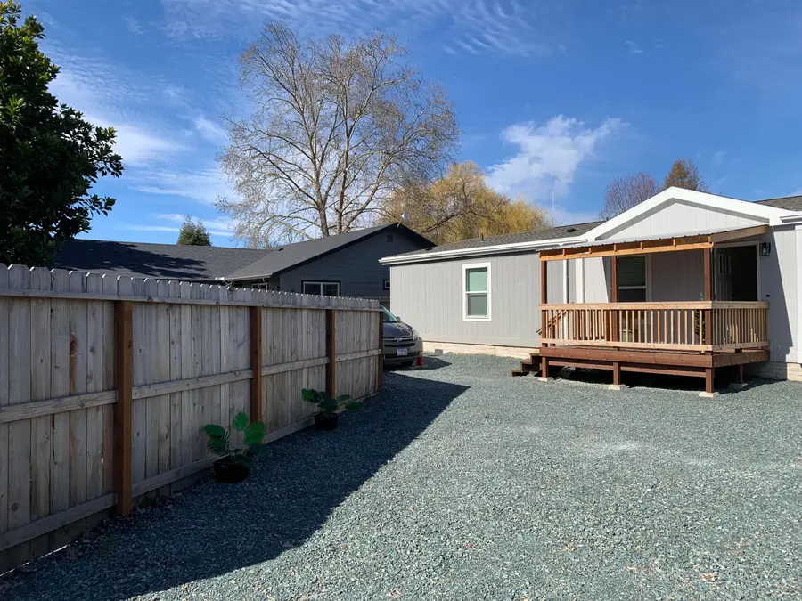 2178 Lower River Road, Grants Pass, OR 97526 - #2