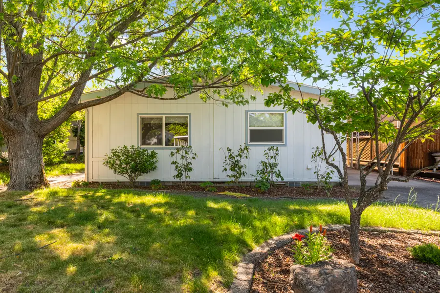 215 Tolman Creek Road #SPC 13, Ashland, OR 97520 - #3