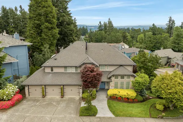 1960 Sunburst Terrace, West Linn, OR 97068