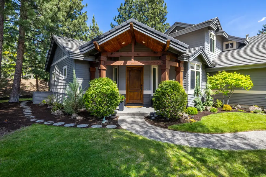 19460 Chip Shot Lane, Bend, OR 97702 - #3