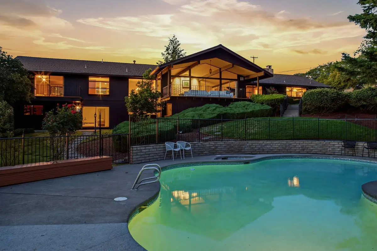 50 Mariposa Terrace, Medford, OR 97504 - #1
