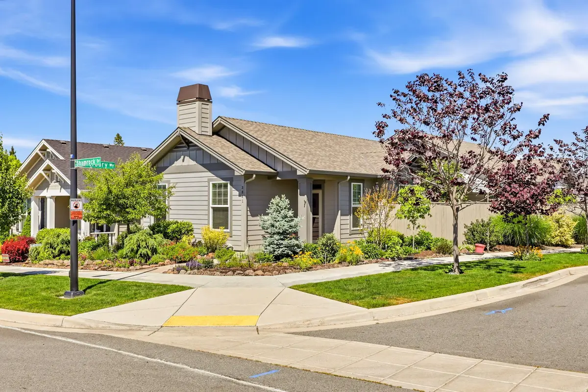 3841 Shamrock Drive, Medford, OR 97504 - #1