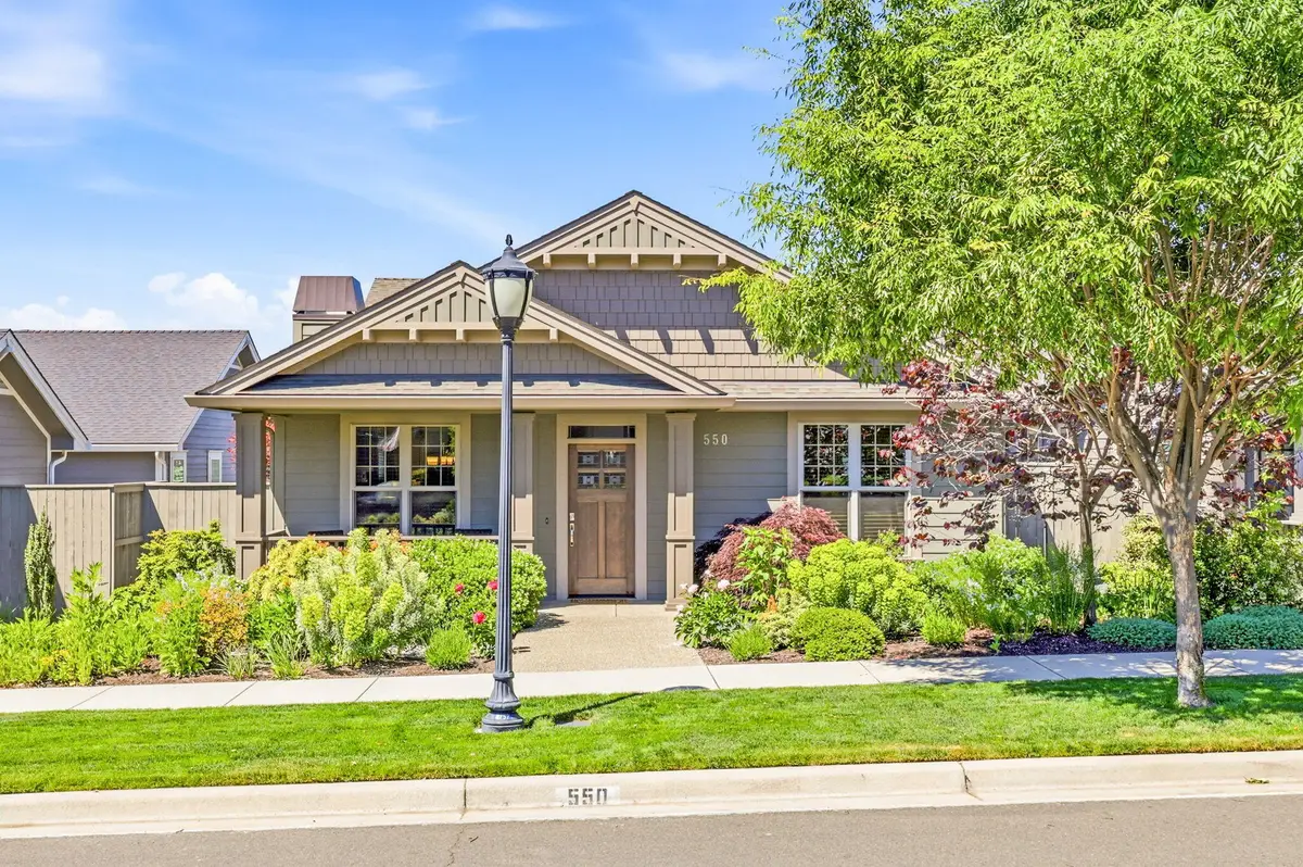 550 Windsong Way, Medford, OR 97504 - #1