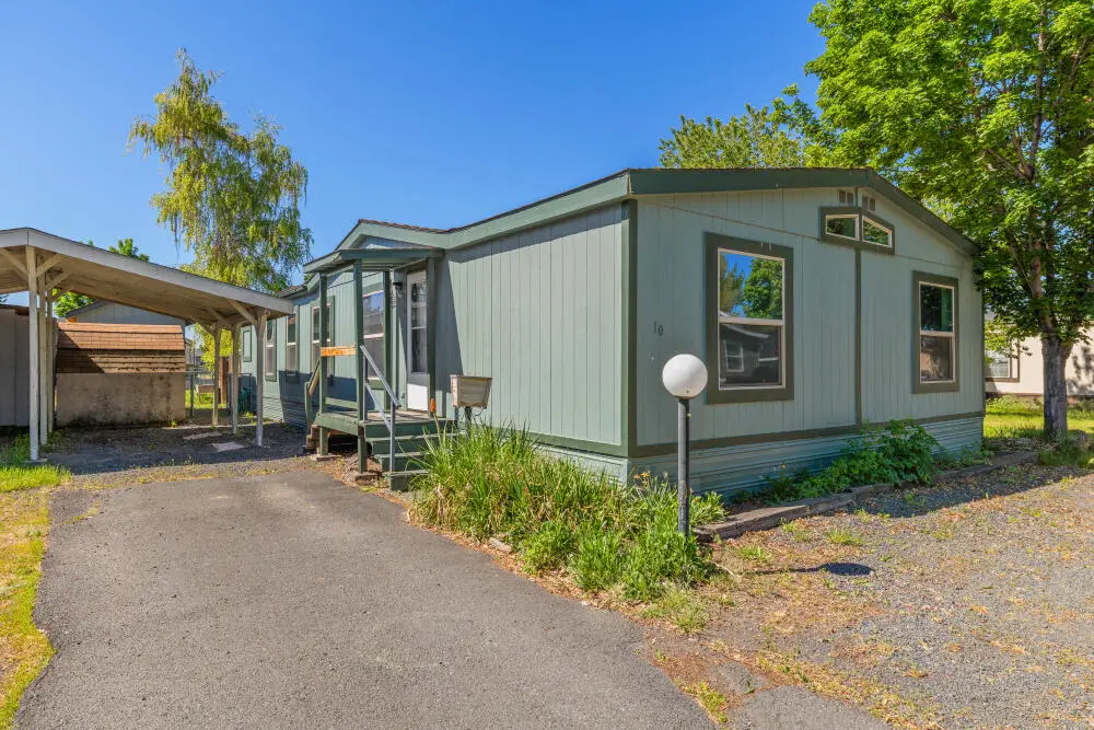 4751 Bellm Drive #SPC 10, Klamath Falls, OR 97603 - #1