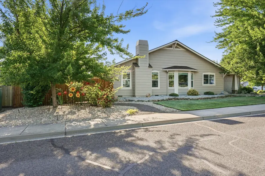 96 Mountain View Drive, Phoenix, OR 97535 - #3