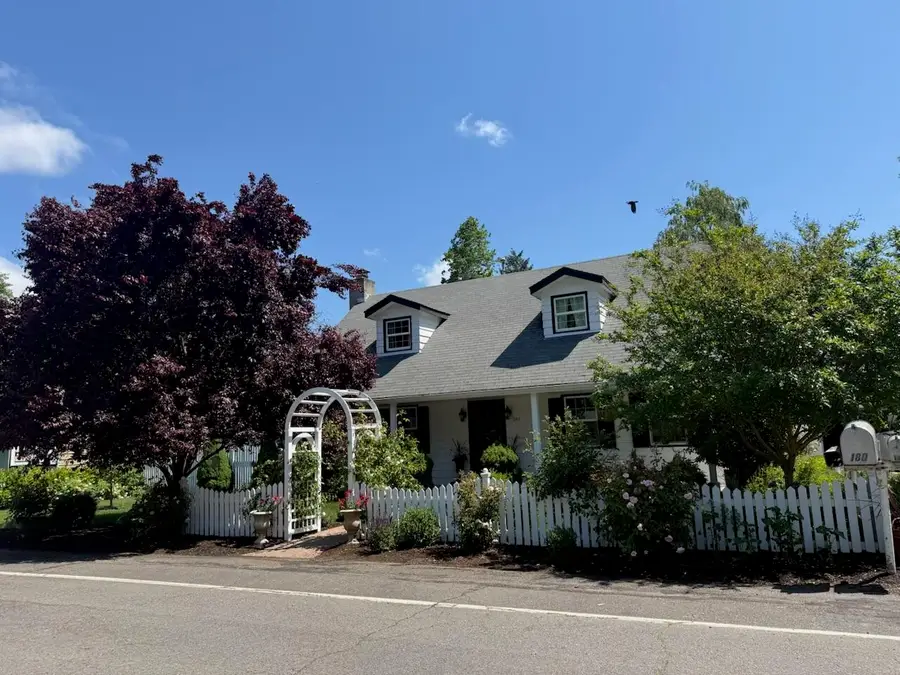 181 Mountain View Place, Grants Pass, OR 97527 - #2