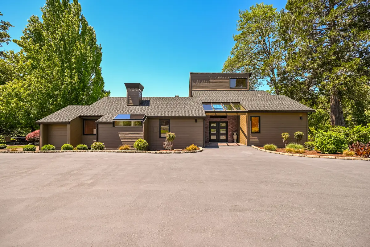2546 Fisher Road, Roseburg, OR 97471 - #1