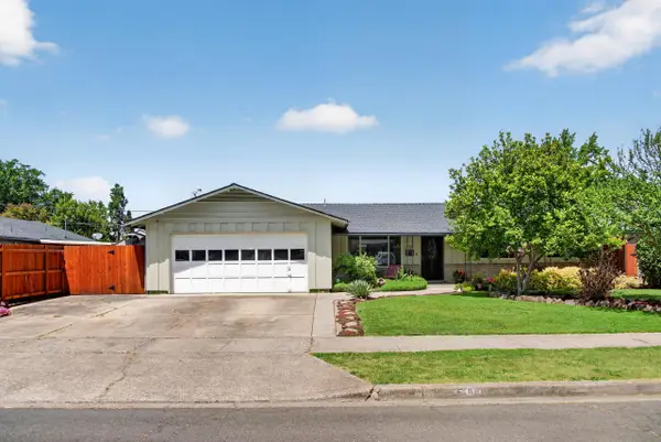 560 Souvenir Street, Medford, OR 97501