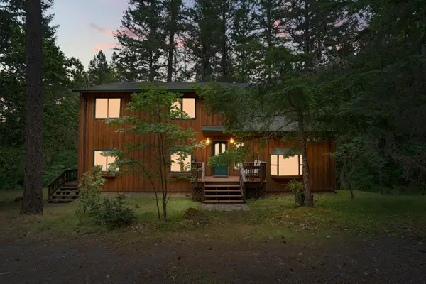 4046 Little Applegate Road, Jacksonville, OR 97530
