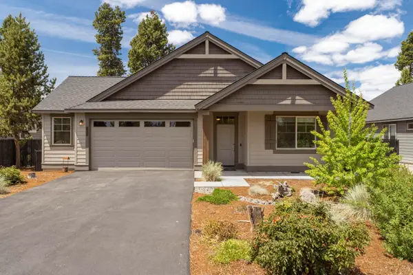 51925 Campfire Drive, La Pine, OR 97739