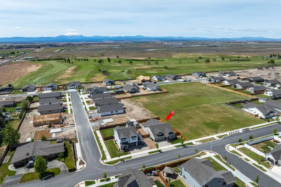 1132 NW Golf Course Drive, Madras, OR 97741 - #2