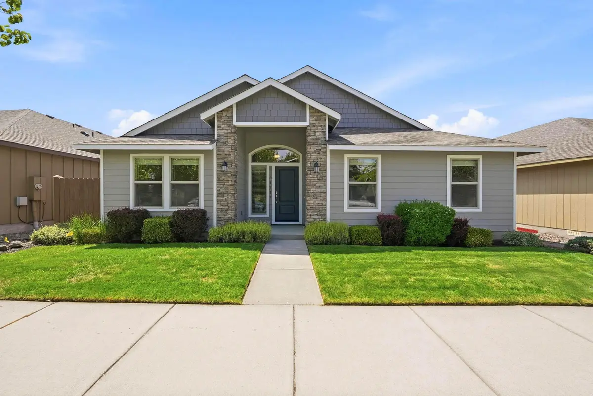 61711 Rigel Way, Bend, OR 97702 - #1