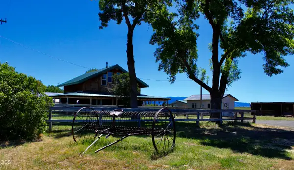 92586 Water Users Lane, Lakeview, OR 97630