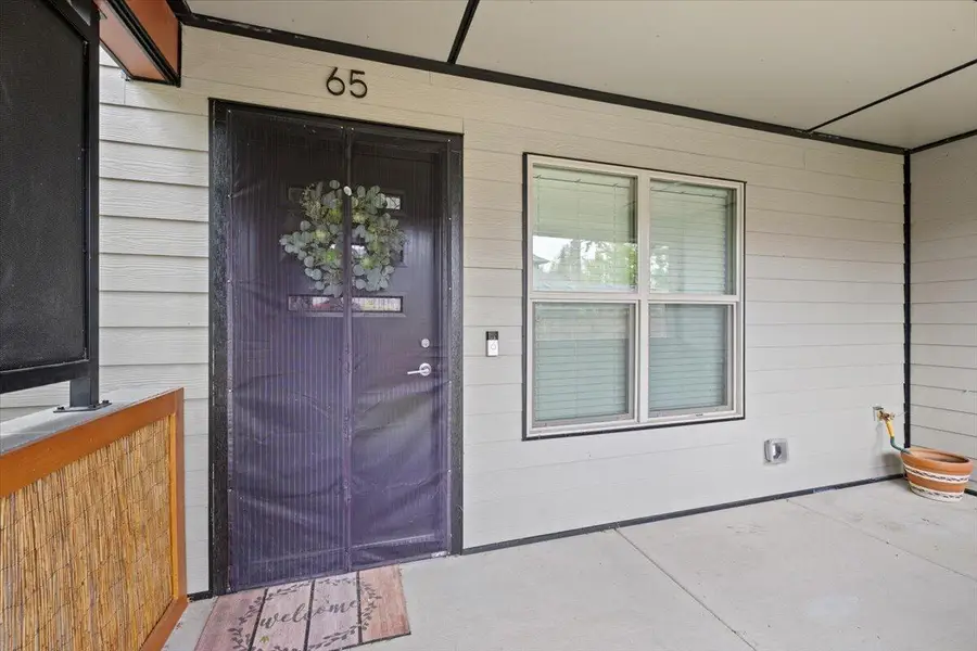 65 S Mountain Avenue, Ashland, OR 97520 - #3