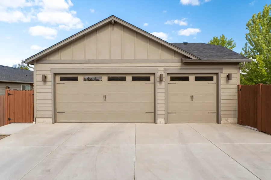 63247 NW Rossby Street, Bend, OR 97703 - #3