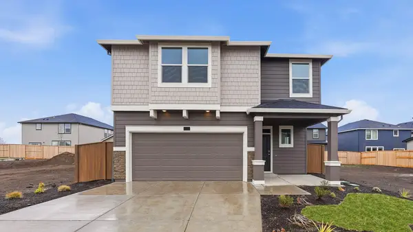 21249 SE Pelee Drive, Bend, OR 97702