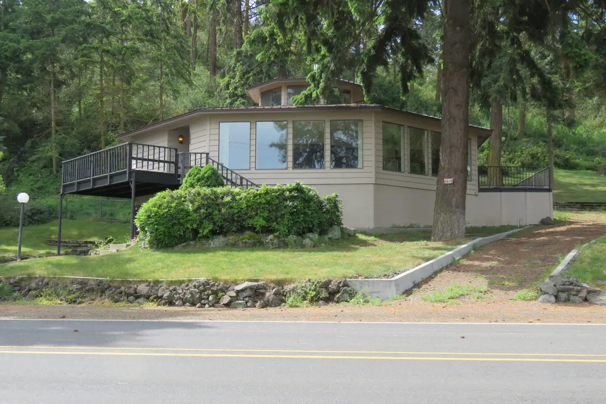 1885 Lakeshore Drive, Klamath Falls, OR 97601 - #1
