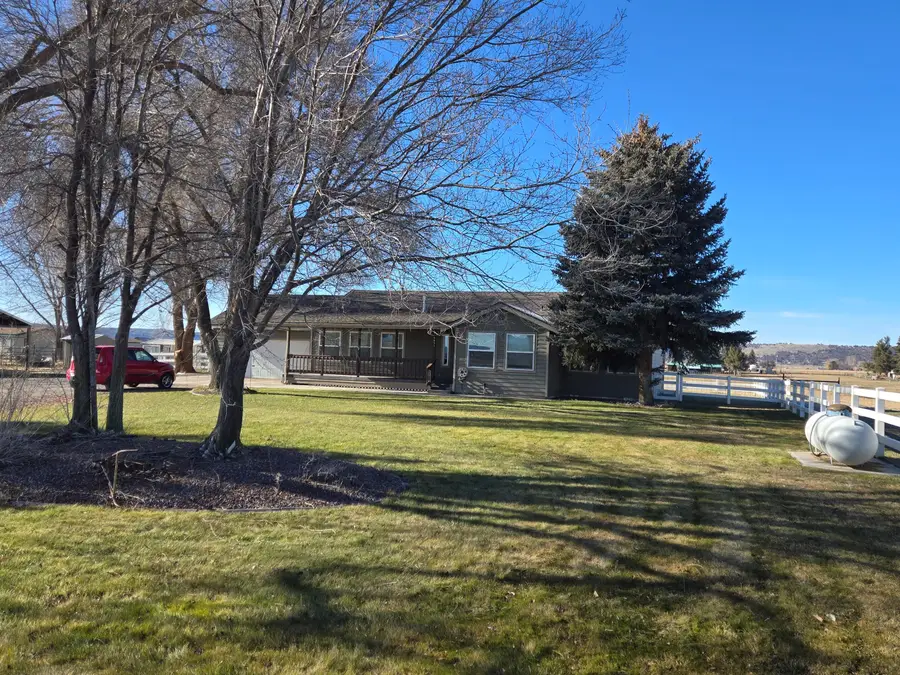 6631 NW Puckett Road, Prineville, OR 97754 - #2